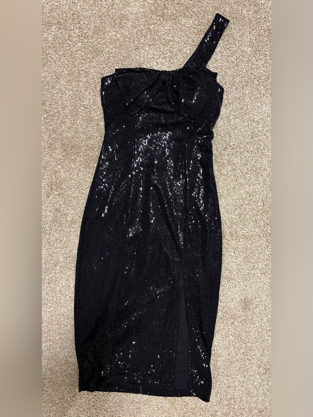 Emerald Sundae Black One-Shoulder Sequin Sheath Dress
